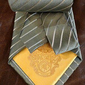 Donald J Trump Signature Collection Necktie Tie Green Striped Silk Gold Accents
